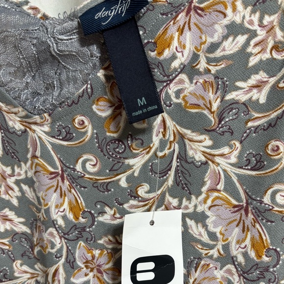 NWT DAYTRIP FLORAL TANK TOP SIZE MEDIUM! - Picture 4 of 6